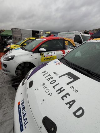 Dnes se na deštivé @rally_vsetin vezeme se třemi posádkami #54 #57 #68 Držíme ✊ až do cíle! #racing #rally #petrolhead...